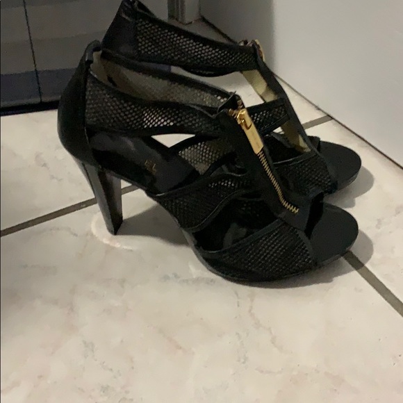 Michael Kors heels - Picture 1 of 4